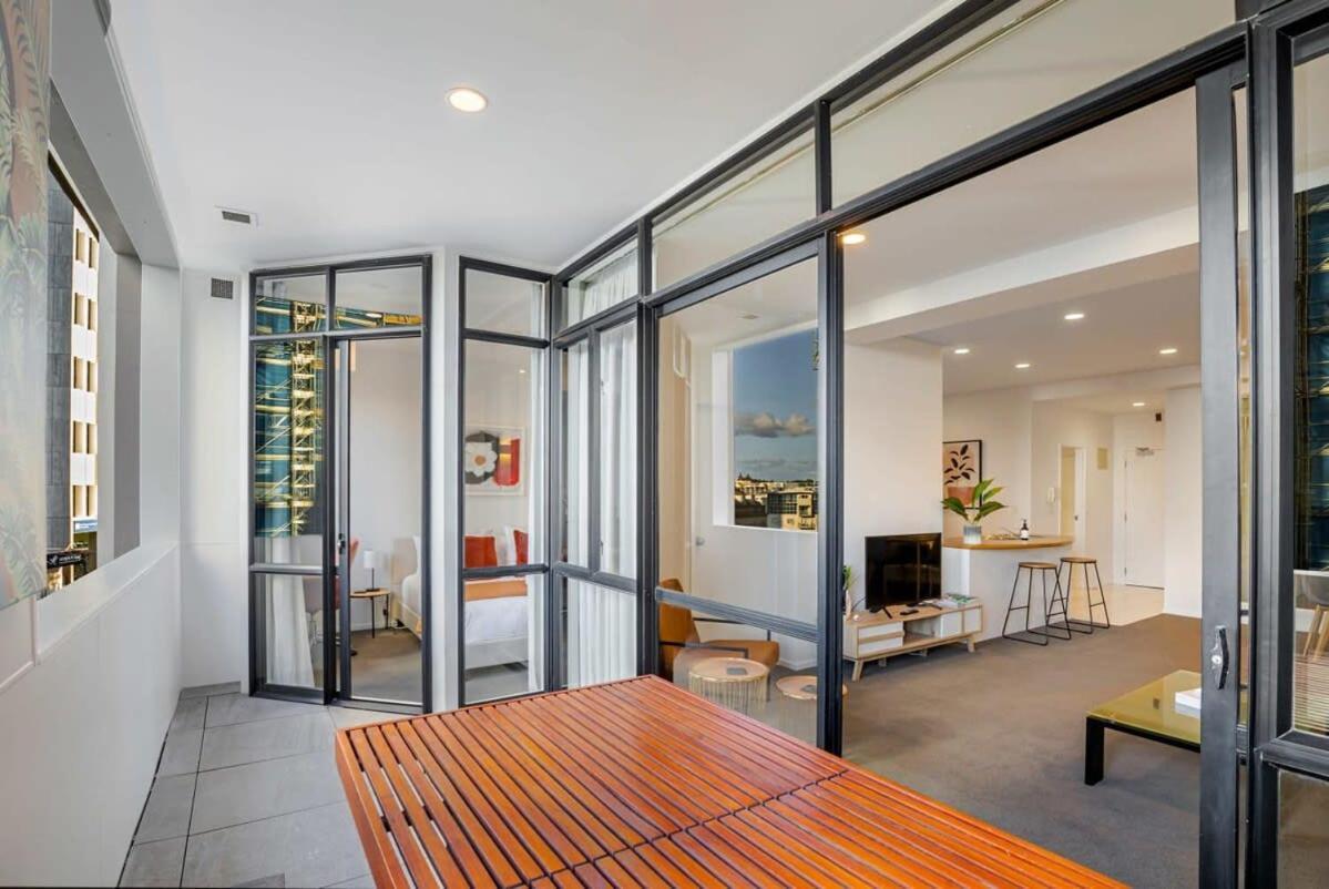 Spacious Character Apartment Auckland Exterior photo