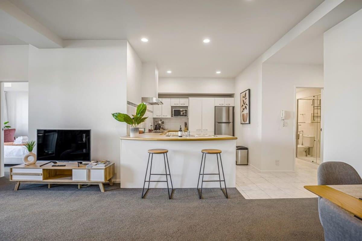Spacious Character Apartment Auckland Exterior photo